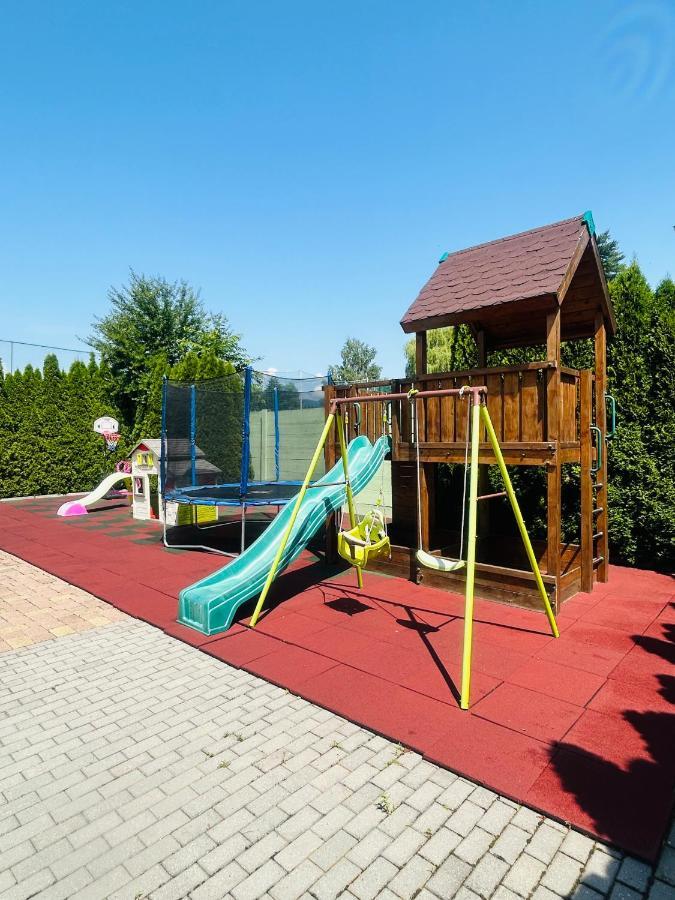 Penzion Benedikti Приевица Екстериор снимка