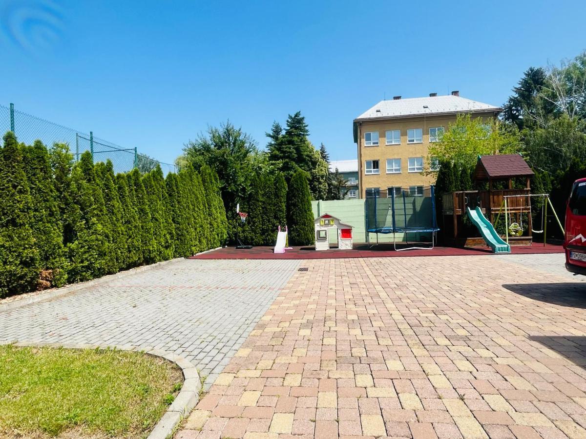 Penzion Benedikti Приевица Екстериор снимка